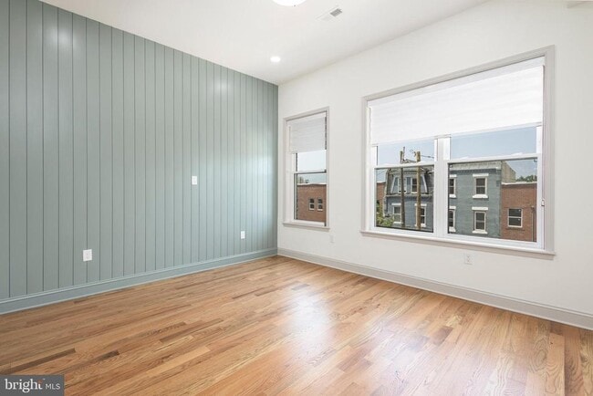 Building Photo - 3116 Clifford St