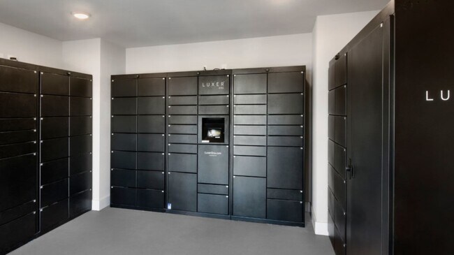 Building Photo - 65 Sentosa Dr