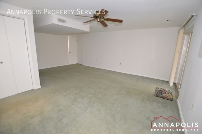 Building Photo - 558 Melissa Ct