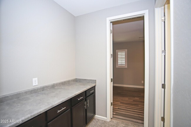 Building Photo - 4116 S Greythorne Way