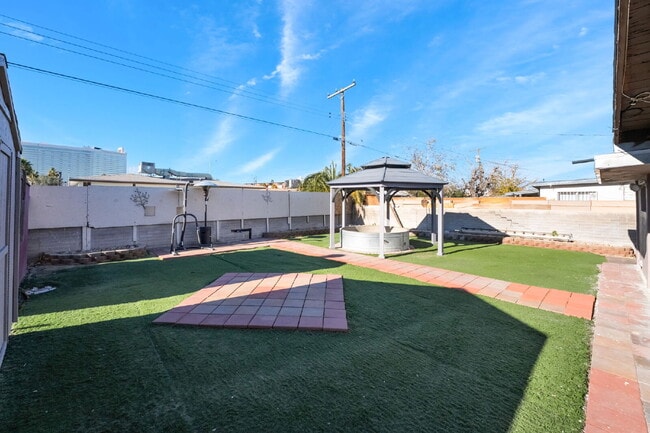 Building Photo - Single Story,  Totally Renovated , 3 bedroom, 2 bathroom Home with  extensive privacy and gated h...