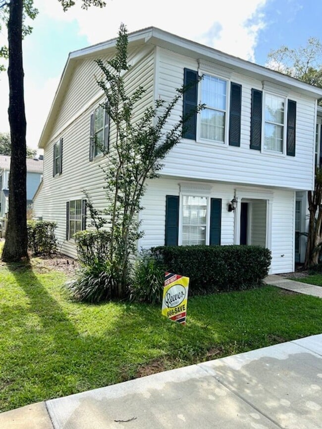Primary Photo - 2/2.5 Townhouse in West Mobile