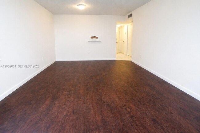 Building Photo - 5755 W 20th Ave