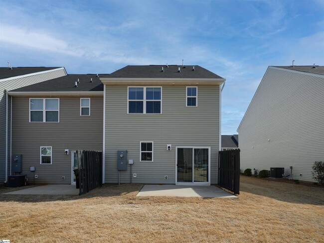 Building Photo - 12 McGuires Pl