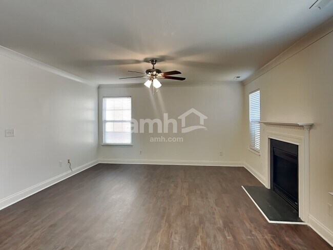 Building Photo - 6747 Thistle Down Dr