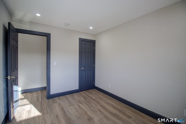 Building Photo - 133 North St