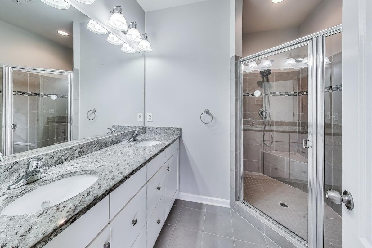 Building Photo - 816 Fair Winds Way