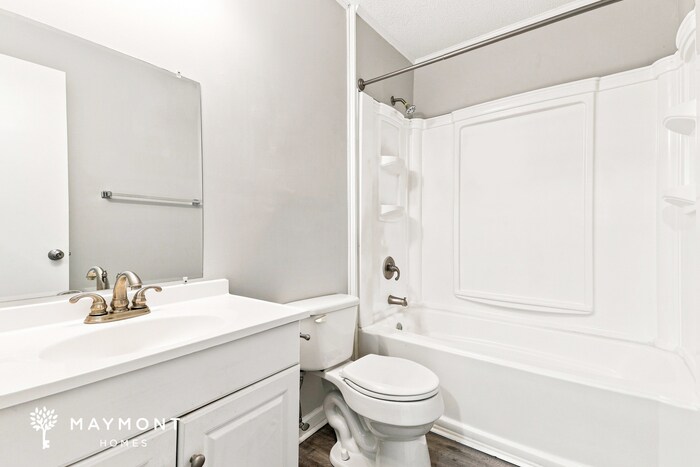 Building Photo - 106 Parlock Cir
