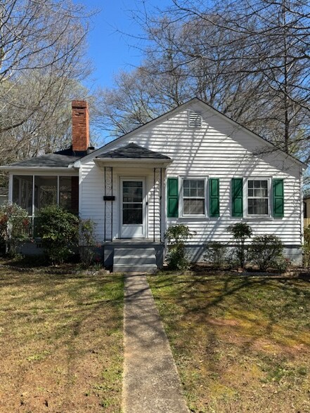 Building Photo - 17 Druid St