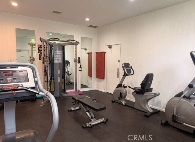 Building Photo - 23647 Park Capri