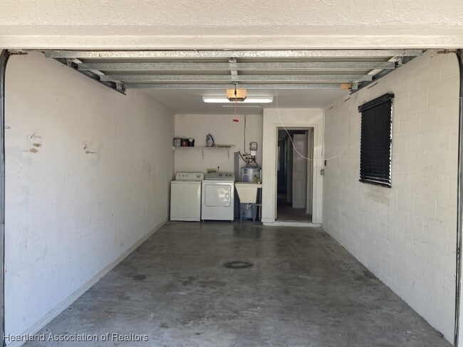 Building Photo - 3908 Mandarin Rd