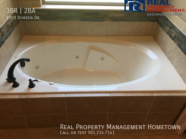 Building Photo - Magnificent 3/2 Home Tucked Away in a Beau...