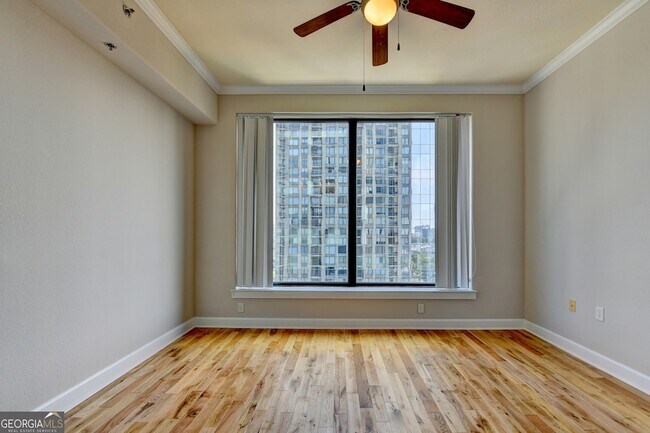 Building Photo - 3445 N Stratford Rd NE