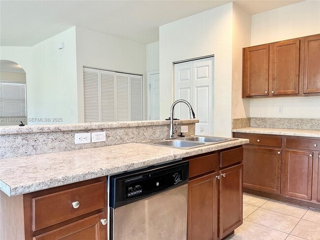 Building Photo - 15153 SW 117th Terrace