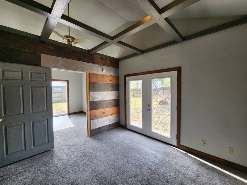 Building Photo - 1008 Vine St