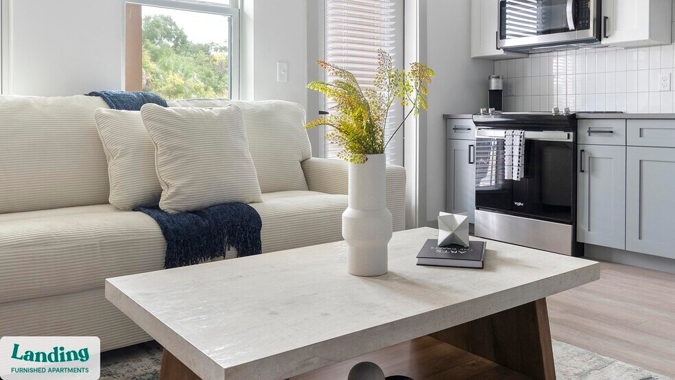 Building Photo - 1148 N Main St