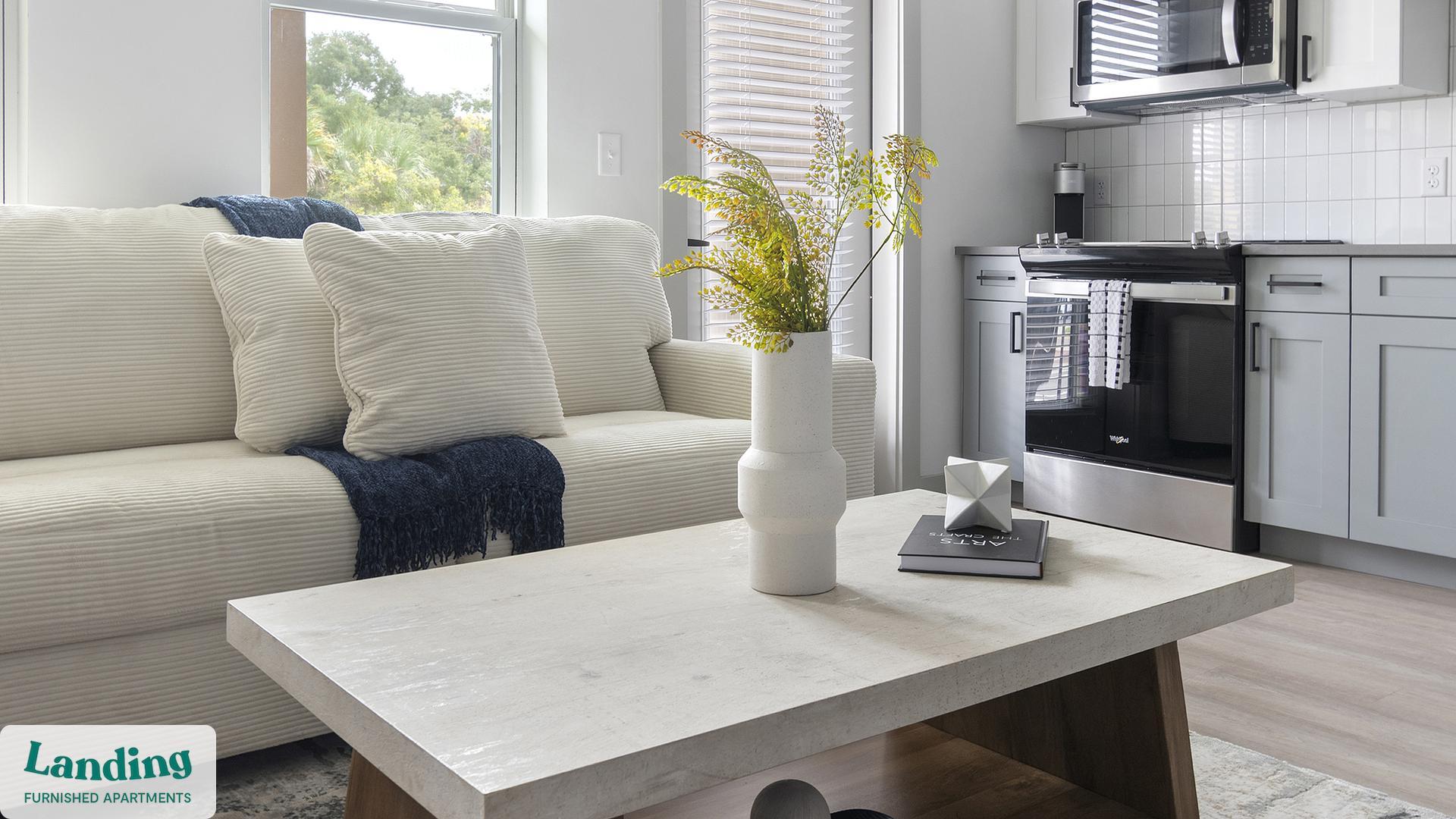 Building Photo - 1148 N Main St