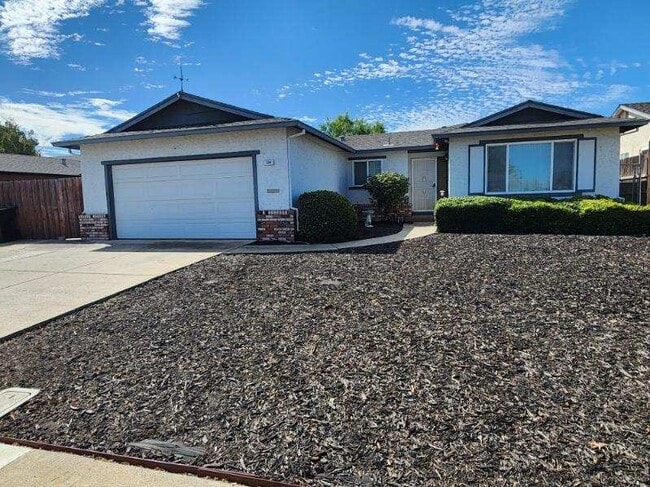 Building Photo - 324 Brookside Dr