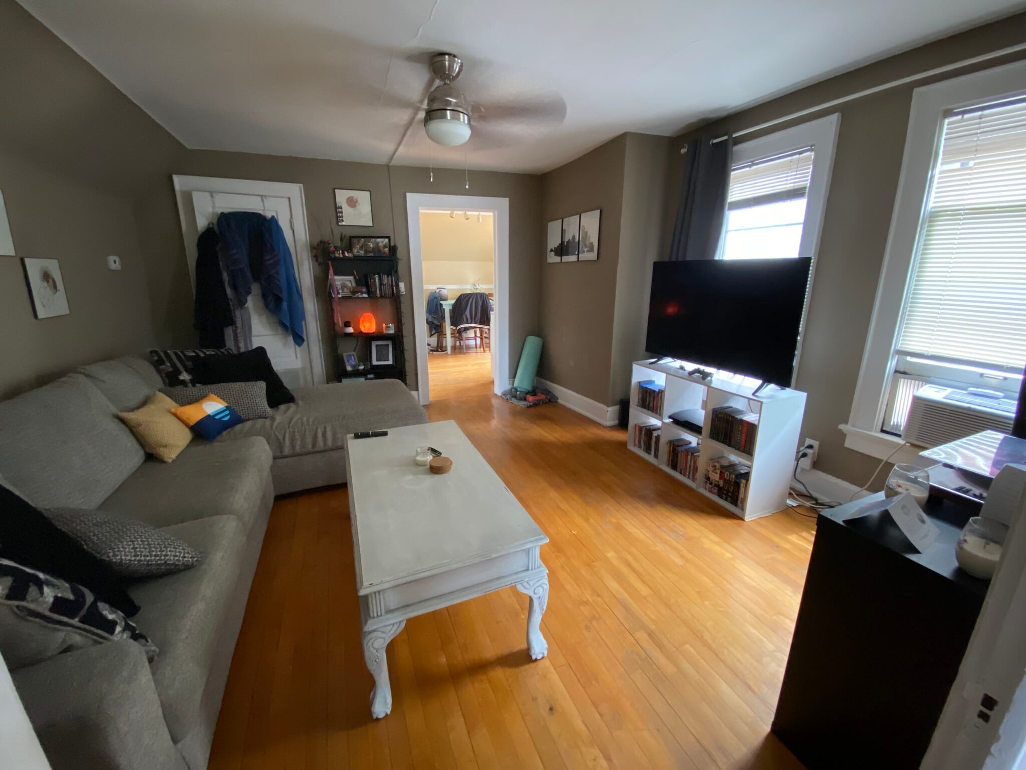 Building Photo - 2730A N Oakland Ave