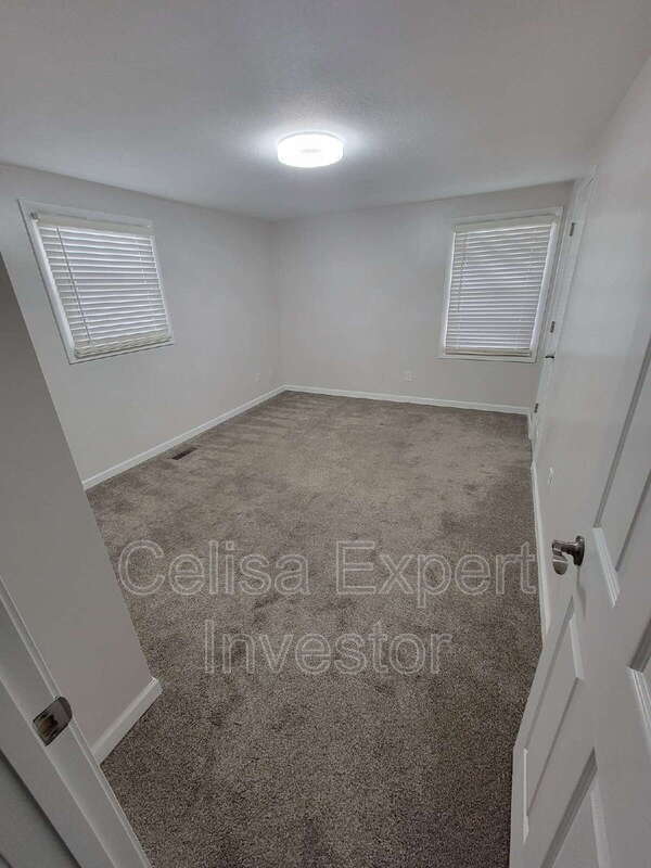 Building Photo - 5008 Firwood Dr