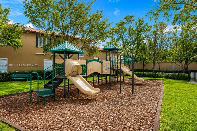 Building Photo - 1101 SW 147th Ter
