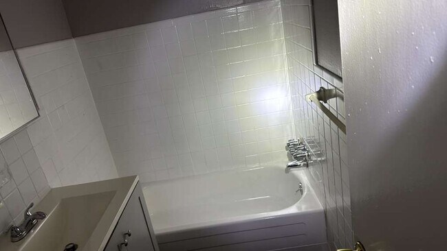 Building Photo - 13540 Superior Rd