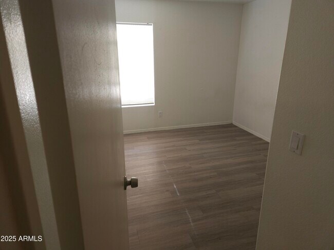 Building Photo - 1321 W Butler Dr