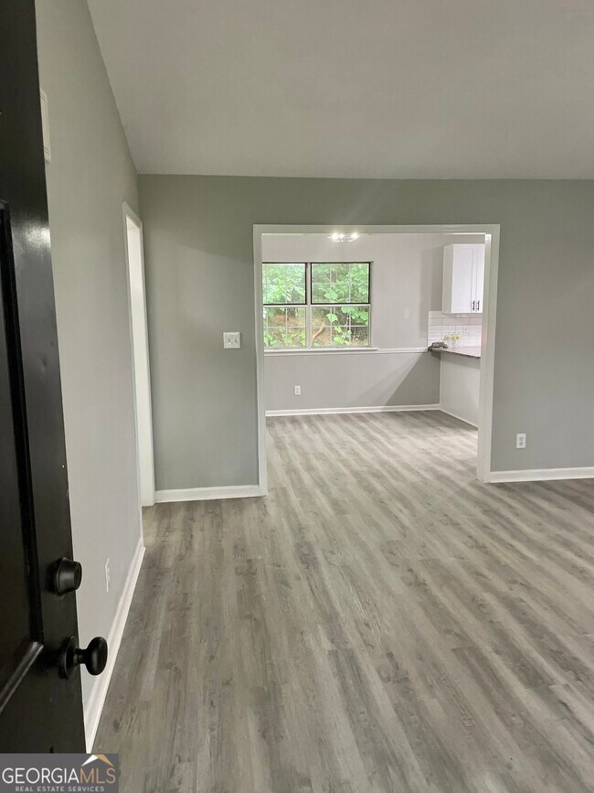 Building Photo - 5019 Peach Mountain Cir