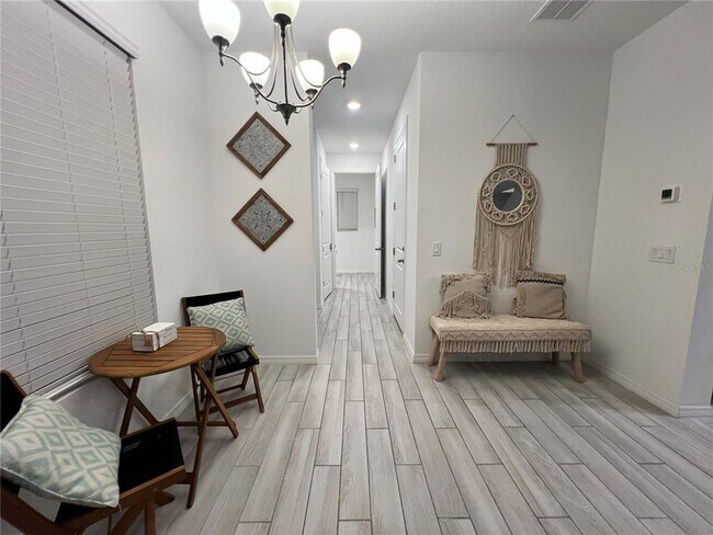 Building Photo - 844 Benoi Dr