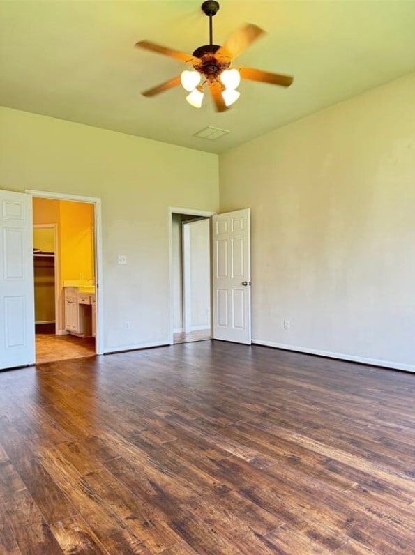 Building Photo - 27926 Barberry Banks Ln