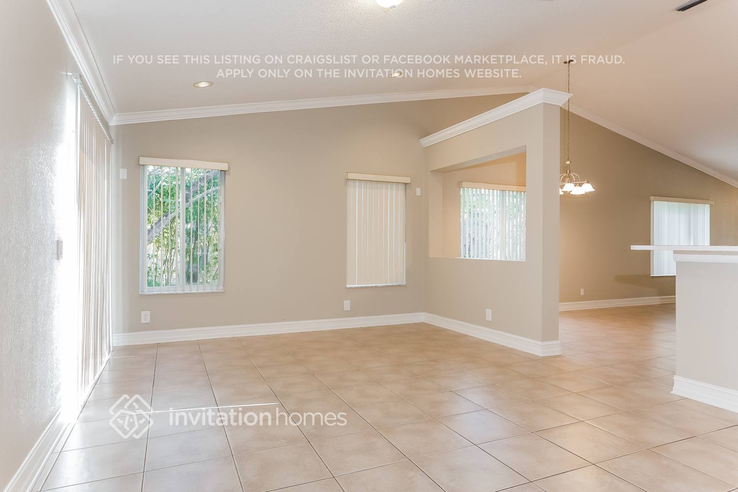 Building Photo - 4266 Greenbriar Ln