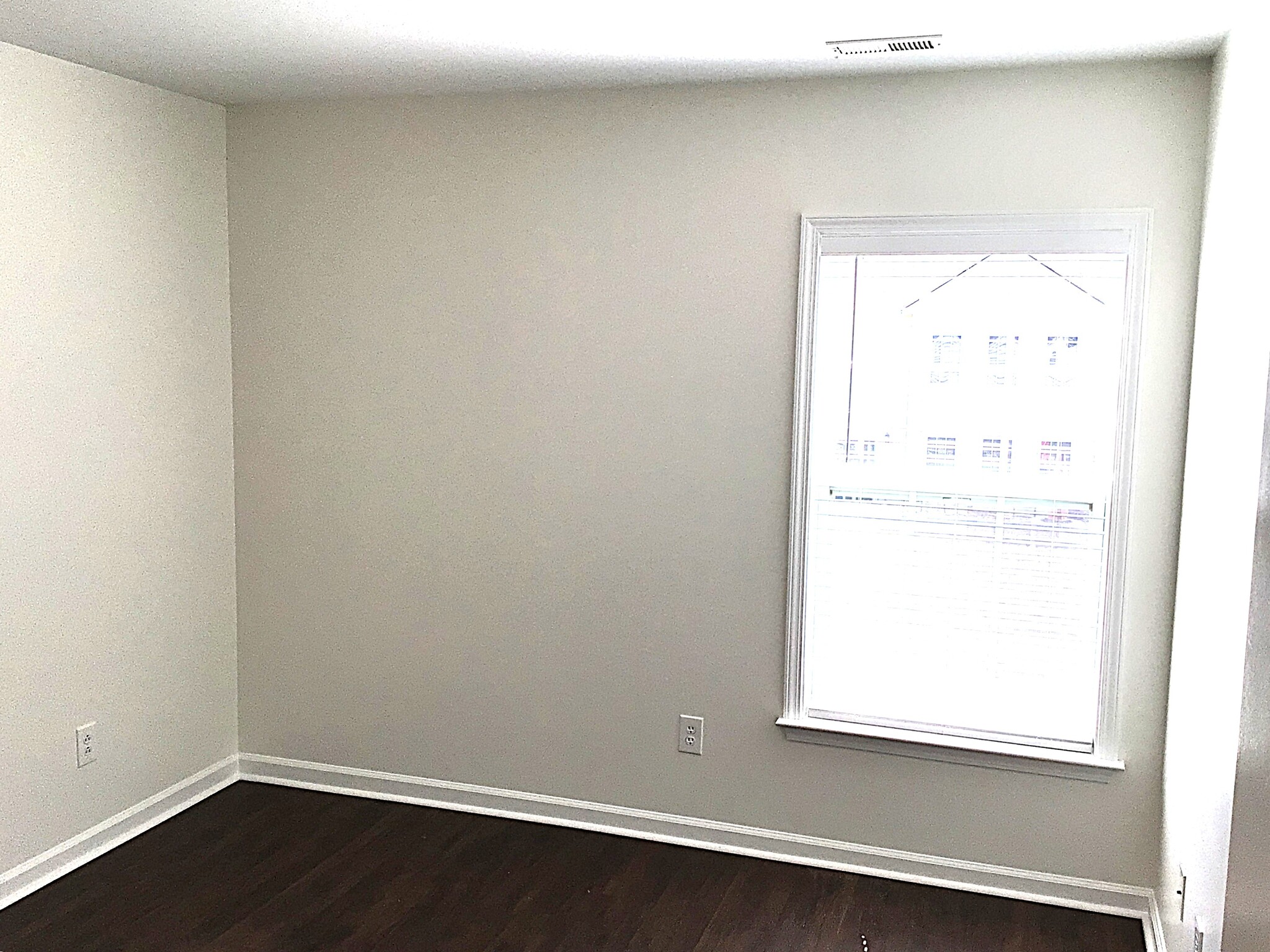 Building Photo - 263 Mayfield Dr