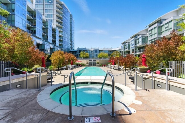 Building Photo - 420 Mission Bay Boulevard North
