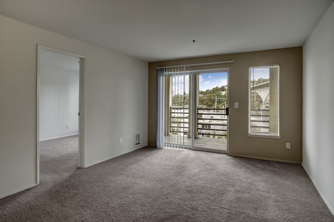 Building Photo - St. James Tower