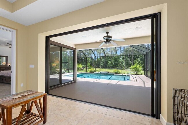 Building Photo - 27 Bay Ct