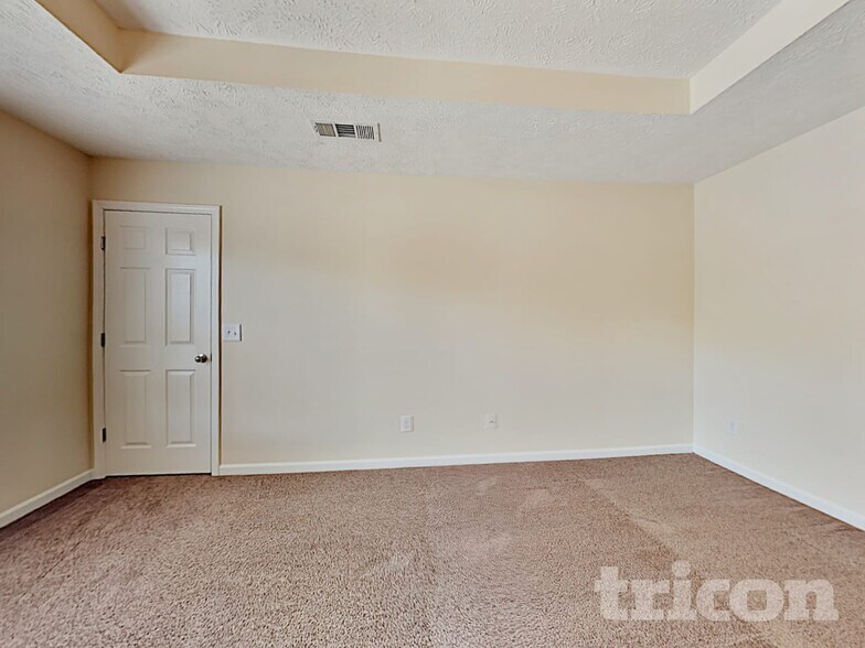 Building Photo - 1009 Harmony Ln