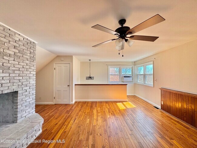Building Photo - 139 Jefferson Heights