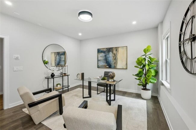 Building Photo - 2090 Emmet Pk Ln