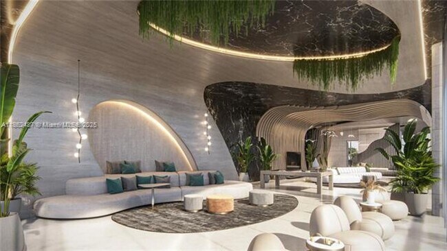 Building Photo - 700 NE 24th St