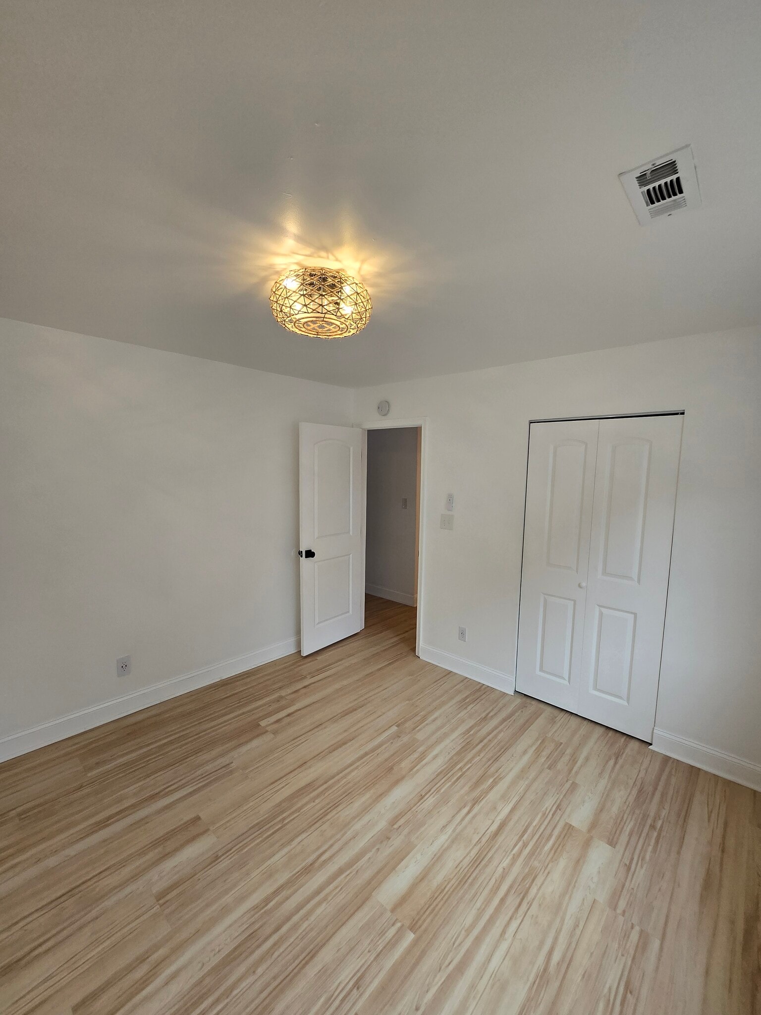 Building Photo - 2515 Arkansas Ave