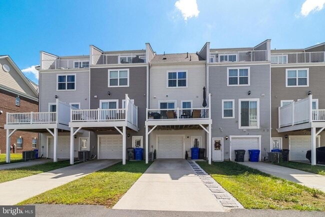 Building Photo - 5921 Kate Chopin Pl