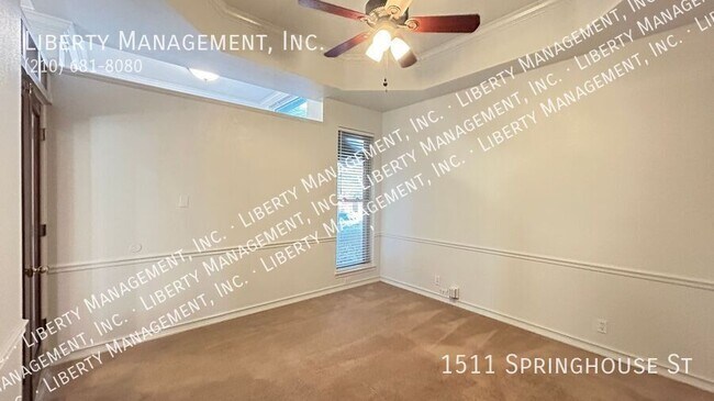 Building Photo - 1511 Springhouse St