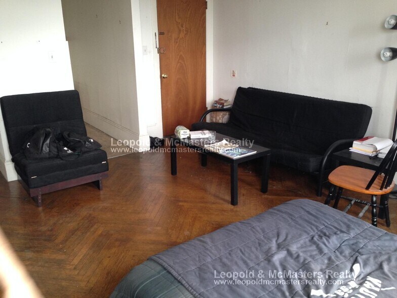 Building Photo - 24 Mt Vernon St