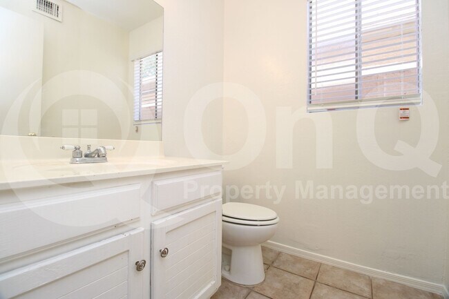 Building Photo - 5066 W Jupiter Way