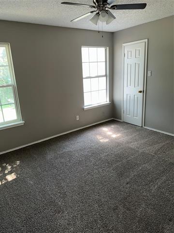 Building Photo - 5201 Tennis Villa Dr
