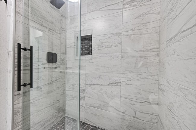 Building Photo - 2202 Alabama St