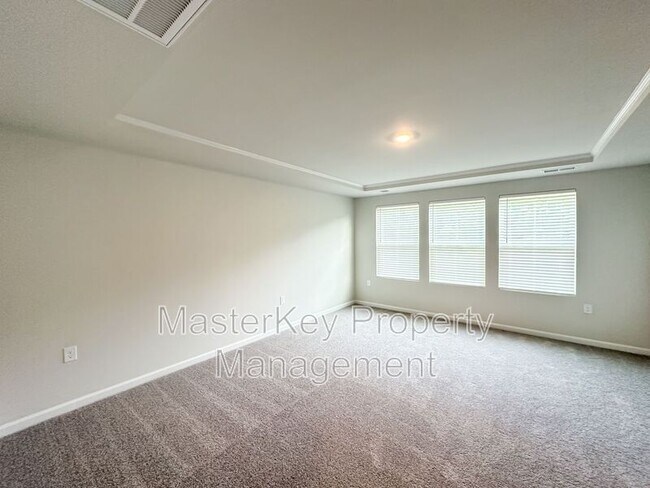Building Photo - 4905 Arkose Dr