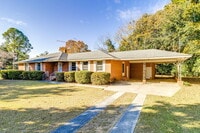Building Photo - 2 Pickens Ct