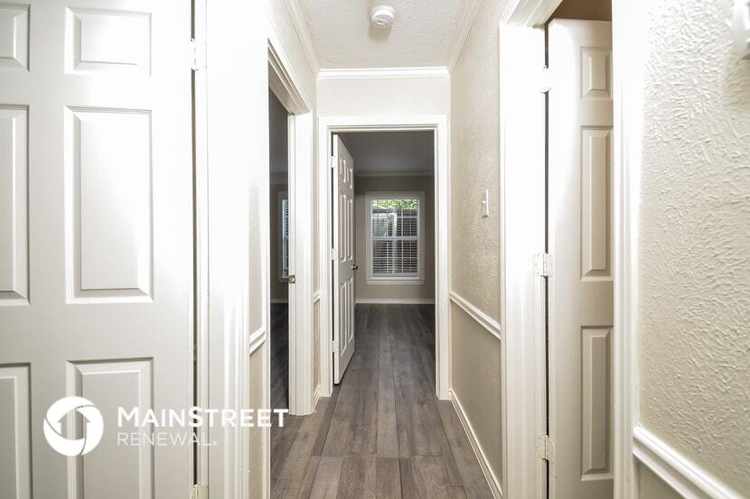 Building Photo - 808 22nd St