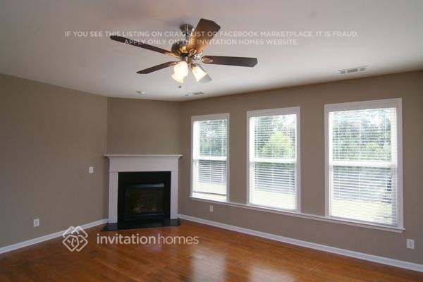 Building Photo - 2883 Open Sky Way